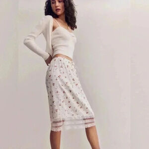 Reformation Emery Skirt, floral drawstring waist in Elia size L